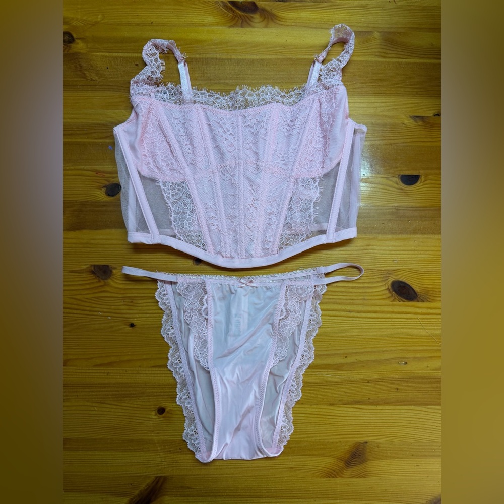 Victorias Secret DREAM ANGELS Unlined Bustier Corset Bra Cheeky Set Pink Medium